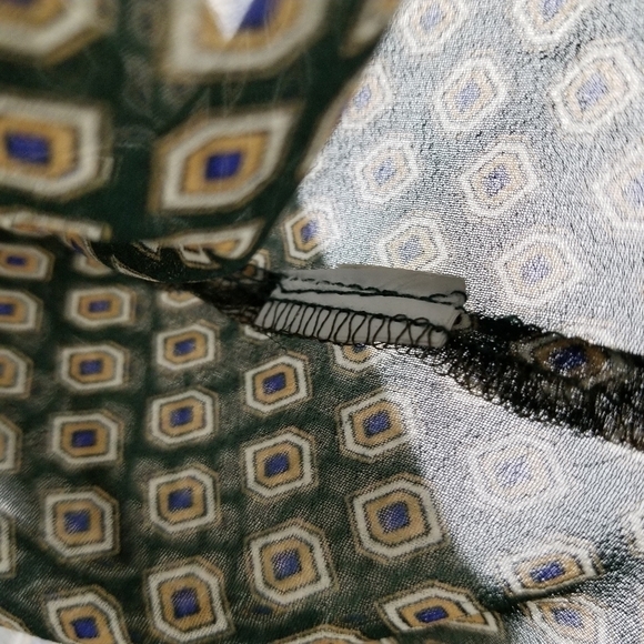 Zara Basic Sheer Print Button Up Blouse Womens Geometric Green Tan Size Medium - Picture 9 of 10